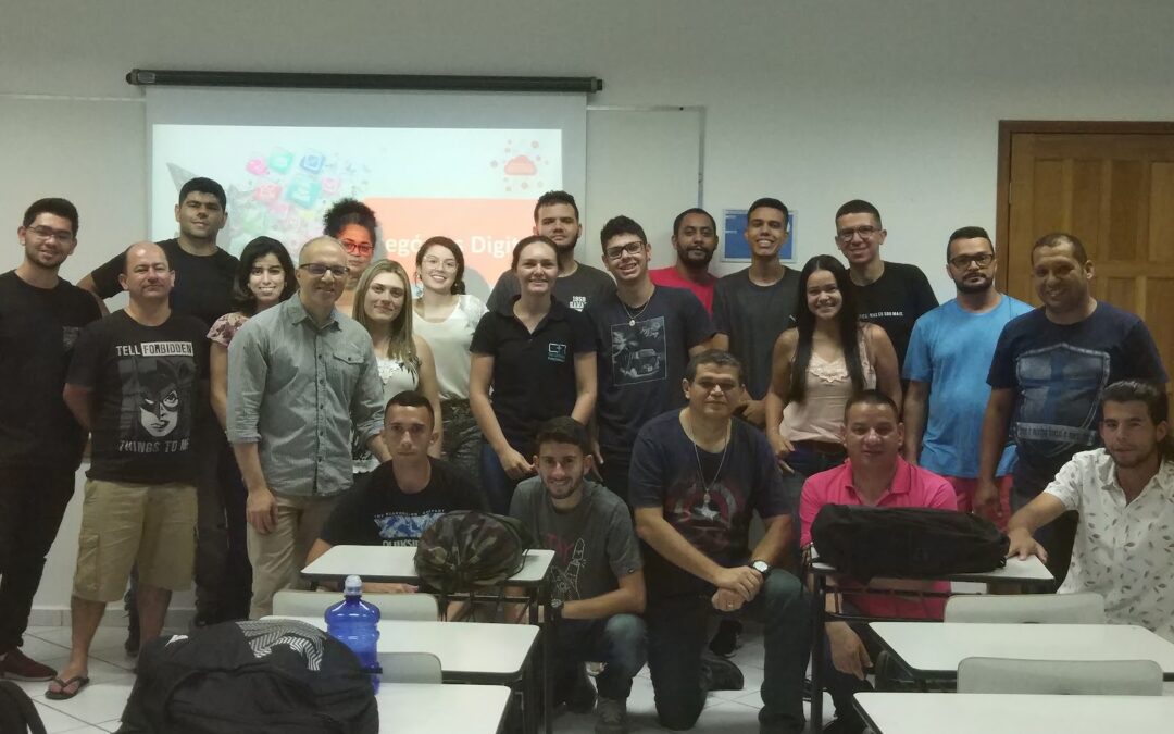 Oficina na Faculdade Canção Nova